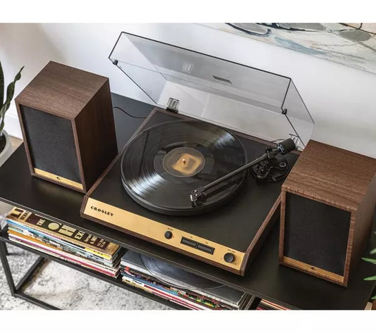 Crosley C72 Turntable with Speakers – Refurbished