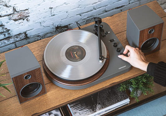 Crosley T160 Shelf System Turntable – Refurbished